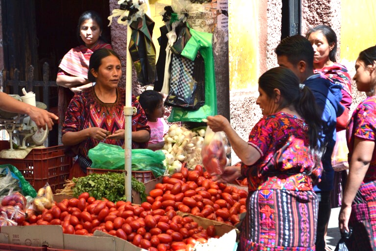 グアテマラ チチカステナンゴ市場