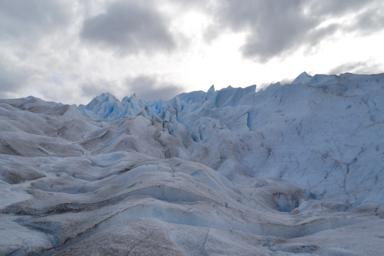アルゼンチン エル・カラファテ アルゼンチン サンタクルス州 グラシアル・ペリート・モレノ 氷河