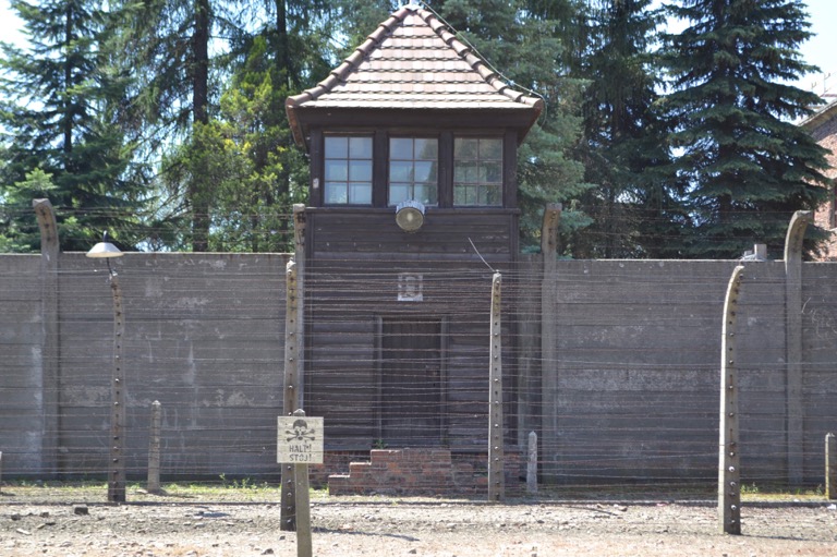 アウシュヴィッツ強制収容所アウシュヴィッツ強制収容所