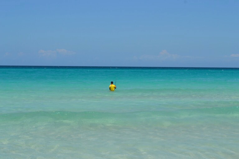 キューバ バラデロ 海 おっぱい